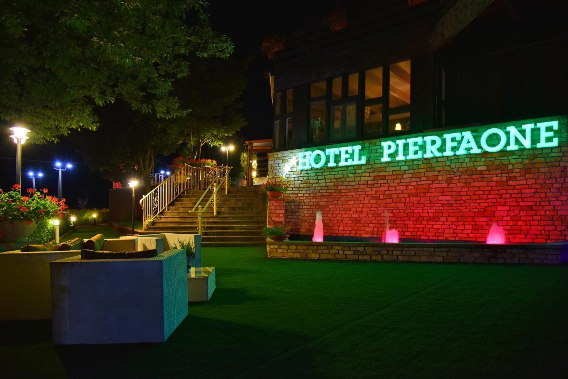 Hotel Pierfaone Abriola Esterno foto